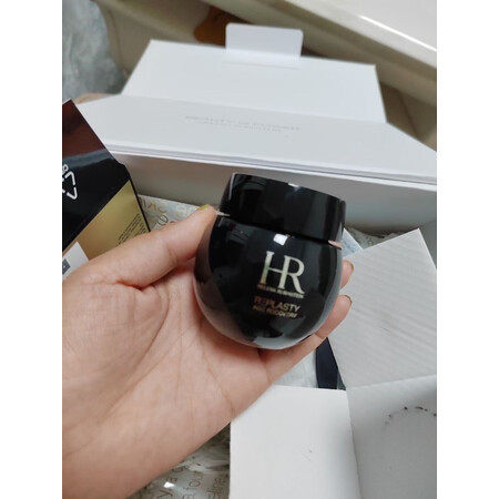 上手爆料赫莲娜面霜真实使用心得？入手必看感受！