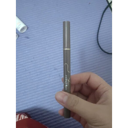 口碑反馈解密橘朵丝柔防水眼线胶笔值不值这价格呢？分享两星期真相分享！