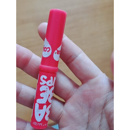 分享评测美宝莲护唇膏质量是不是很好？如何使用感受揭秘！