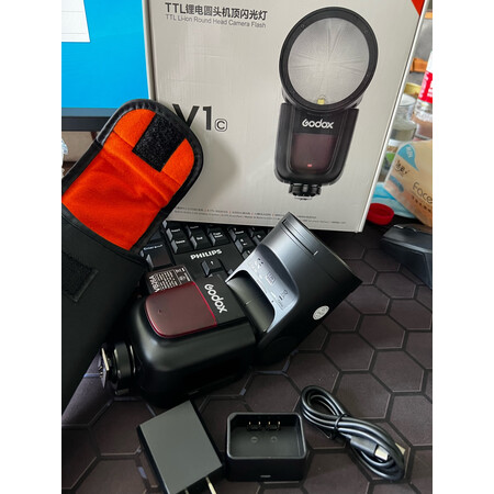 比了又看神牛（Godox）v1真实感受评测，感觉真的不行吗
