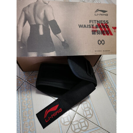 网友评测李宁（LI-NING）运动护腰质量是不是很好，评测一星期感受分享