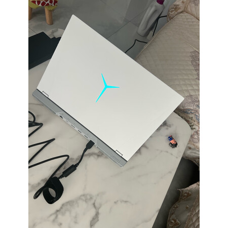 内行人剖析联想拯救者y9000p跟y9000x对比区别是什么？哪个好一些？网购经验分享