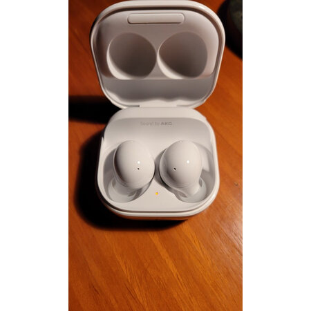 打听评测三星Galaxy Buds2和声阔降噪舱有没有区别？哪款好？高手进来讲一讲
