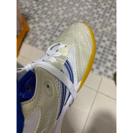 达人揭秘STIGA乒乓球鞋到底怎么样，评测两周感受告知