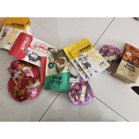 深度感受三只松鼠（Three Squirrels）坚果炒货做工如何，不得不看的真实情况！不看后悔