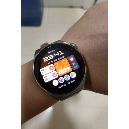 消费者吐槽华为watchgt3跟gt3对比区别是什么？哪个好些？图文评测曝光