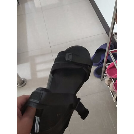 达人评测曝光德威尼（Dwayne）女士凉鞋感受如何，老司机透漏