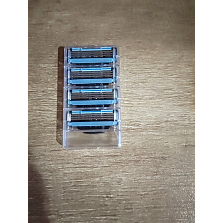 真实吐槽吉列（Gillette）剃须评测入手好不好，用了一个月经验分享