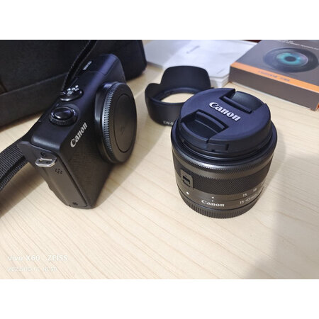 网友曝光佳能eos m200和g7x2区别有吗？哪个好一些？老司机揭秘测评