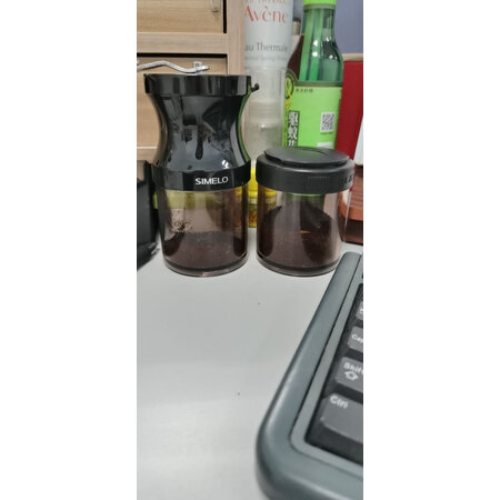 老司机解密SIMELOSIMELO摩卡迷你磨豆机使用后感受怎样，值得入手原因