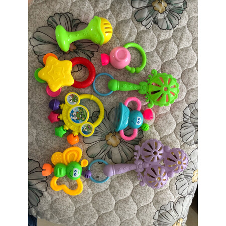 全新曝光婴爱有家（Babyloveowingtofamily）摇铃是不是真的啊，入手一周真相分享