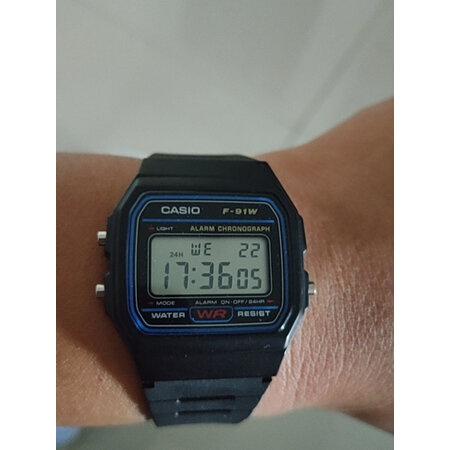 真实对比卡西欧（CASIO）日韩表质量是不是很好啊，内幕真实情况解密