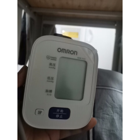 图文揭秘欧姆龙（OMRON）血压计优缺点揭露评测，用了三个月真相分享