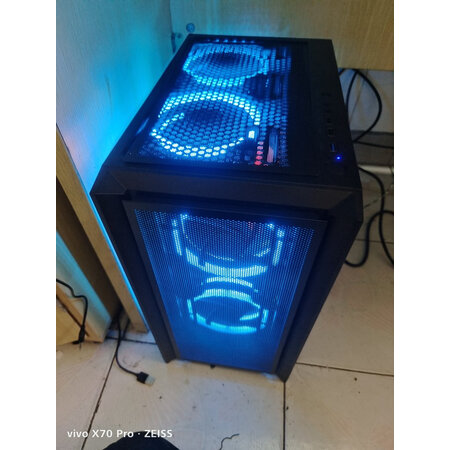 行业人点评鑫谷光翼GE-12冰蓝双光圈是真的很优质吗，看看很有必要啦