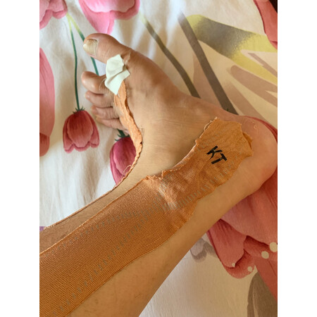 内行人吐槽KTTAPE运动肌肉贴值不值得入手，有啥优缺点，