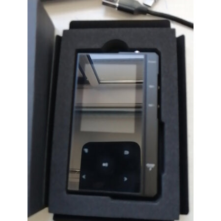 用后吐槽月光宝盒z6pro和索尼a105有区别吗？哪个好用些？全面解析实际情况