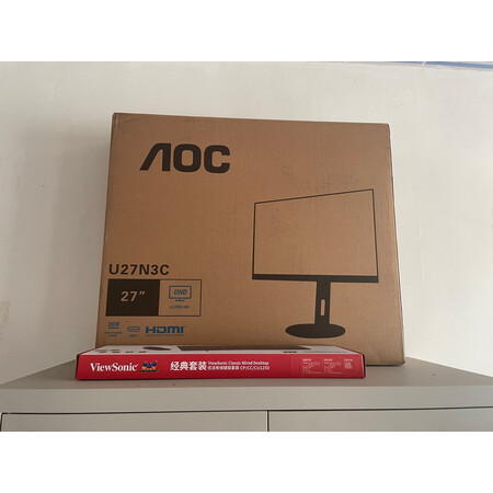 已经入手吐槽aoc u27n3c和lg 27up600区别是什么？哪个好一些？使用八个月感受