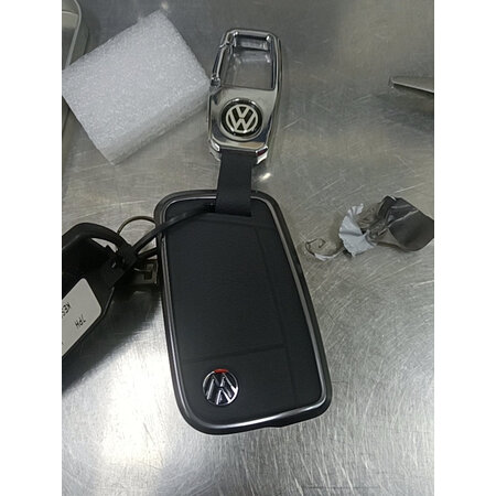 了解评测迪加伦宝马钥匙套是否值得买，吐槽三周经验分享
