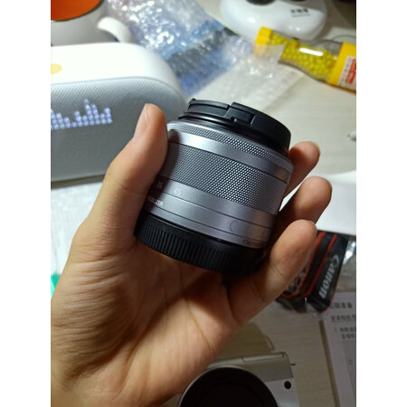 点评质量反馈佳能eos m200和索尼a6100区别是什么？哪个好些？分享三星期感受告知