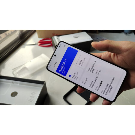 开箱评测分析真我gtneo5和opporeno9pro有啥区别？哪个好用些？一个月剖测评价反馈