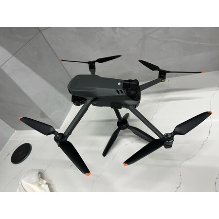 优劣势对比大疆DJI Mavic 3是否值得买？消费者反馈如何，！