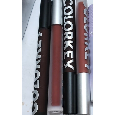 入手点评一下Color Key唇釉究竟如何呢，质量是否真的过关