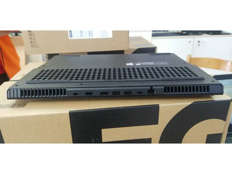 对比选择惠普暗影精灵7和7plus性价比哪个好更高?测评知道哪个好!