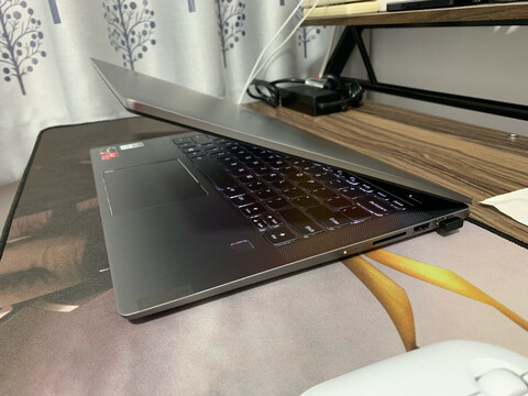 对比联想thinkpadp15v和y7000哪个好啊,对比都有些什么区别