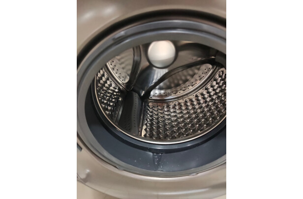 TCL滚筒洗衣机怎么样，质量差不差呢，体验效果好吗