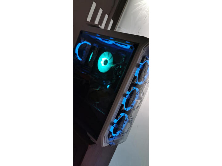 爆料鑫谷gp600g和航嘉wd500k哪个好？剖析区别是？