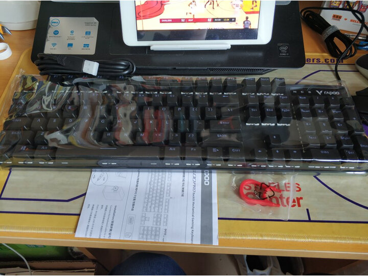 点评雷柏v500pro和v700区别哪个好？剖析有什么区别？