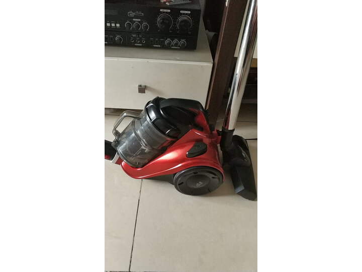 感受小狗d9002和飞利浦fc8760哪个好？爆料区别有吗？