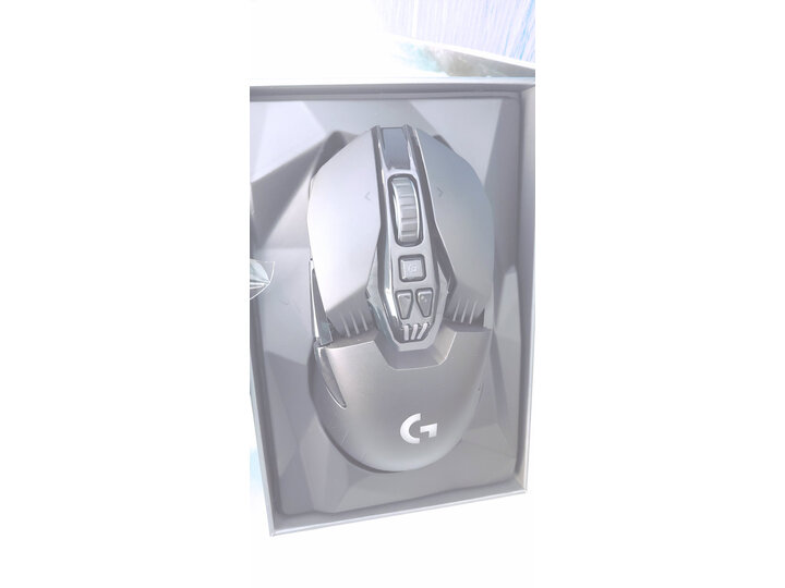 讨论罗技g903lightspeed和hero哪个好？解密区别是什么？