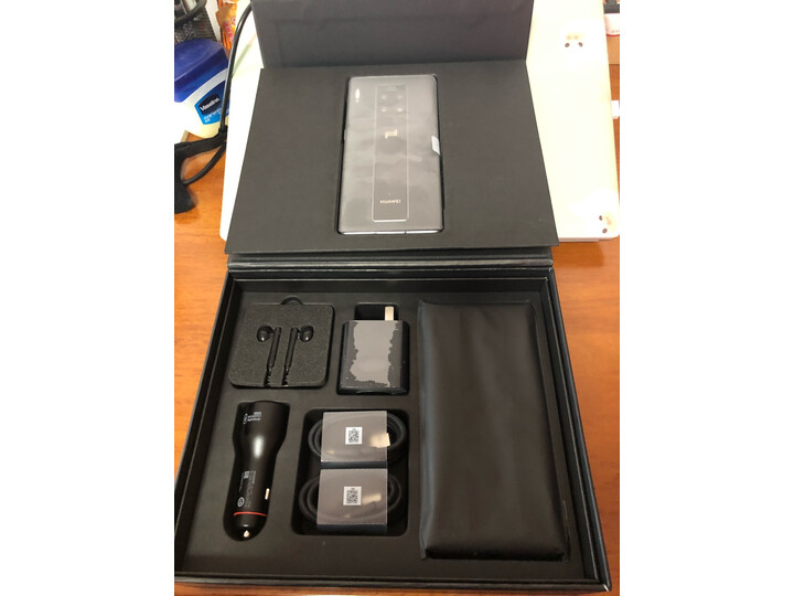 华为 HUAWEI Mate 30 RS 保时捷设计麒麟990芯片全网通手机怎样【真实评测揭秘】入手揭秘真相究竟怎么样呢？ 首页推荐 第7张