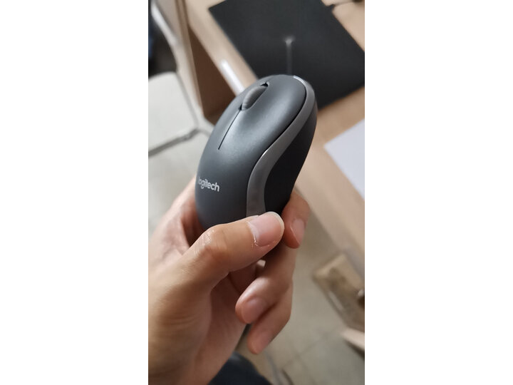 感受罗技m185和220有什么区别呢？爆料哪个好？