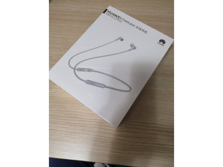 华为 HUAWEI FreeLace 无线耳机怎么样？上档次吗，亲身体验诉说感受 首页推荐 第9张