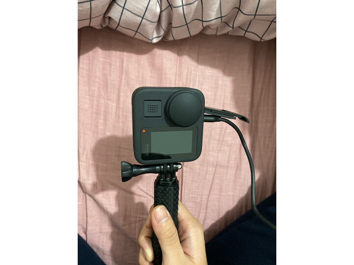 入手gopromax和insta360oner有什么区别呢？分享哪个好？