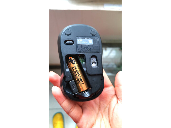 感受罗技m185和220有什么区别呢？爆料哪个好？