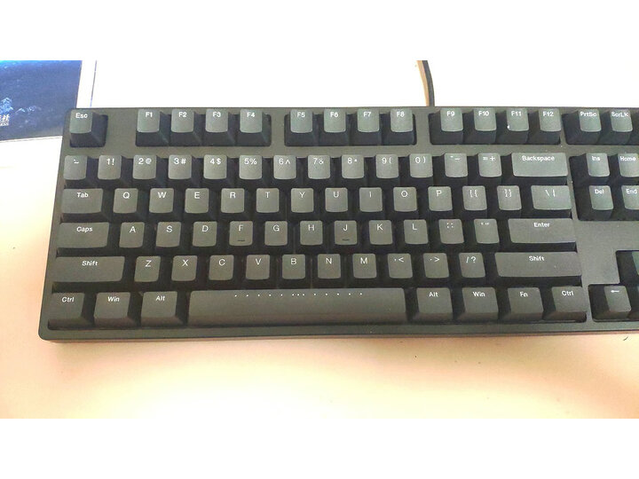讨论ikbc c104和c210区别哪个好？对比有什么区别