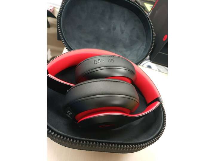 解密beatsstudio3真假对比哪个好？分享区别有吗？