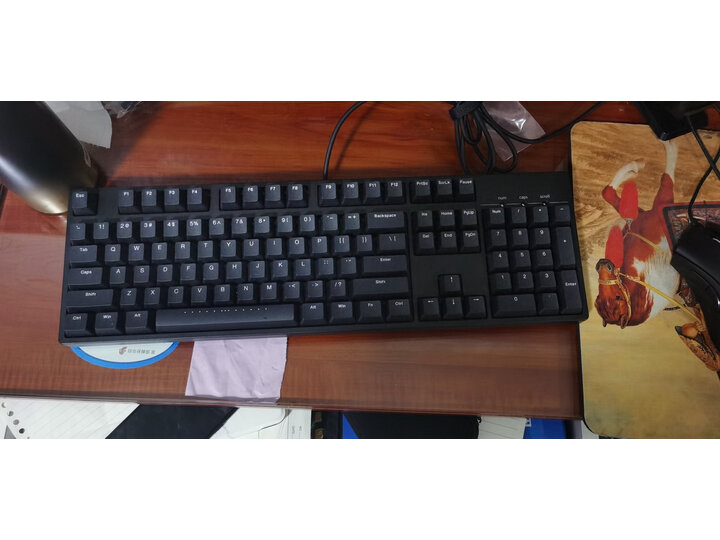 讨论ikbc c104和c210区别哪个好？对比有什么区别