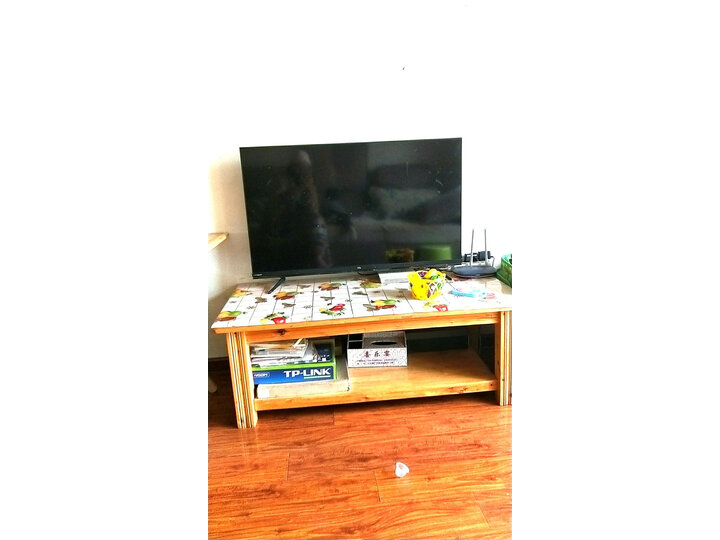 请问tcl43v2对比小米电视4S哪个好？对比区别是什么