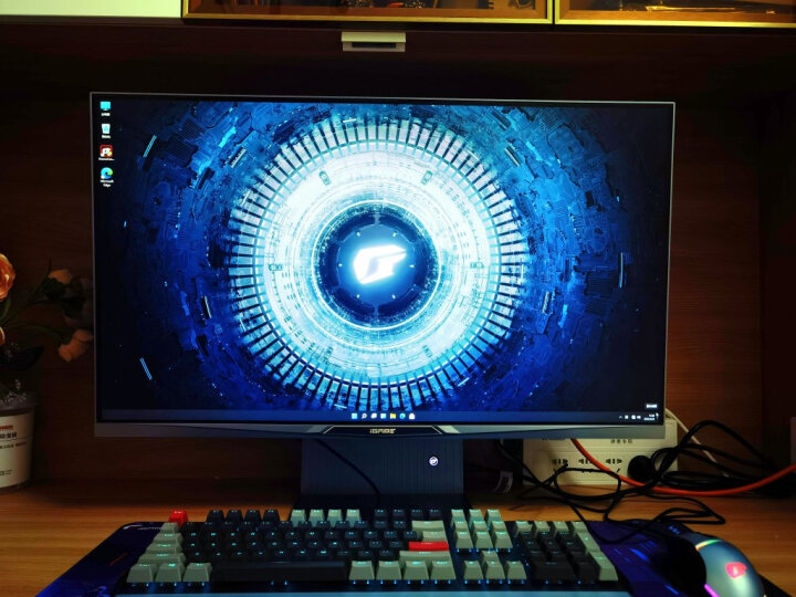 今日发现：七彩虹iGame G-ONEPlus 31.5英寸电脑整机好用吗？看看大家怎么说的 百科评测 第2张