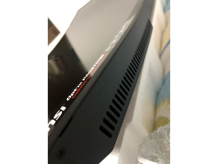请问微星pag271cqr和宏碁小金刚哪个好？比较区别是什么？