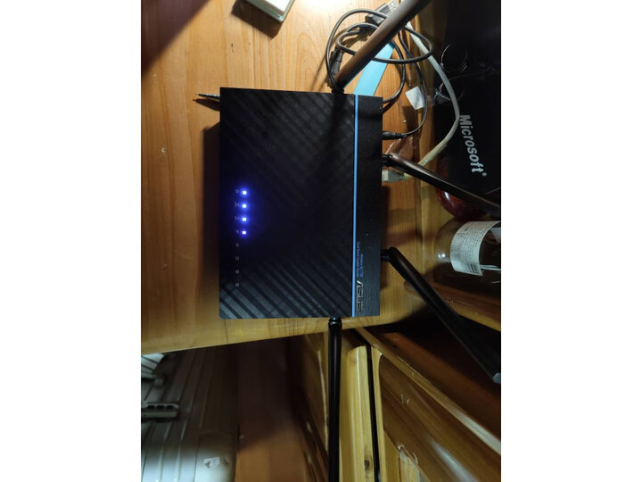 剖析华硕rtacrh17和小米路由器pro哪个好？解析区别有没有？