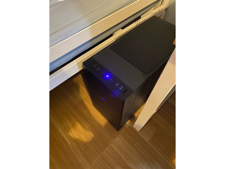 入手先马小黑洞和黑洞7哪个好？盘点有区别没有？