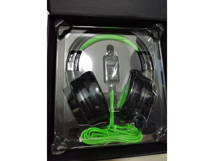 讨论漫步者g4竞技版和普通版区别哪个好？对比有啥区别？