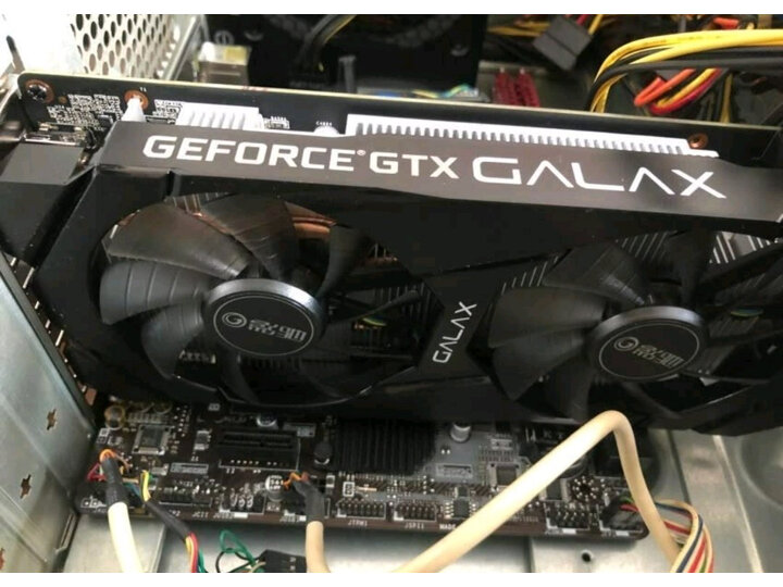 使用影驰gtx1050ti大将和铭影rx560d哪个好？纠结有何区别？