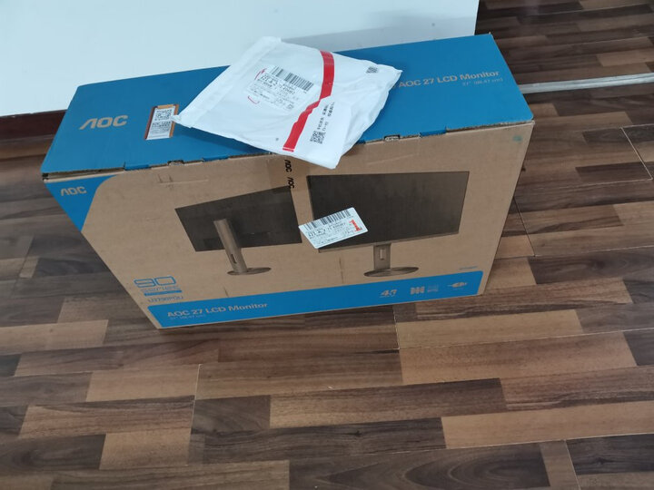请问aoc u2790vq 和pqu区别哪个好？点评区别是什么？