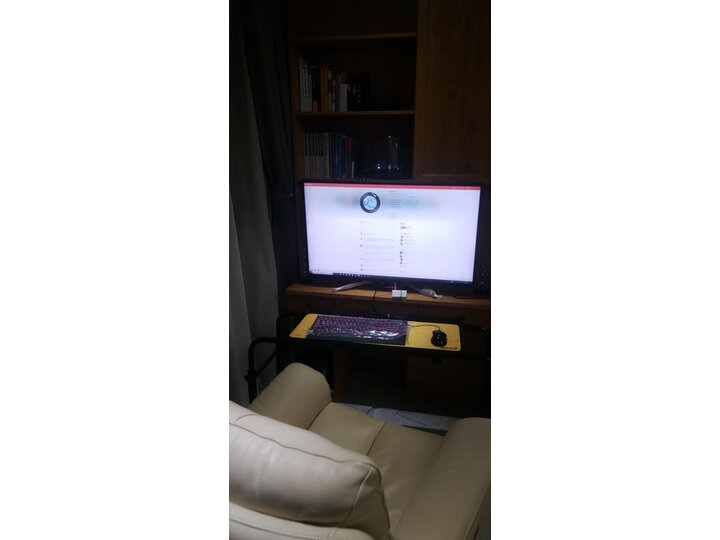 点评罗技g604和g502哪个好？剖析有啥区别？